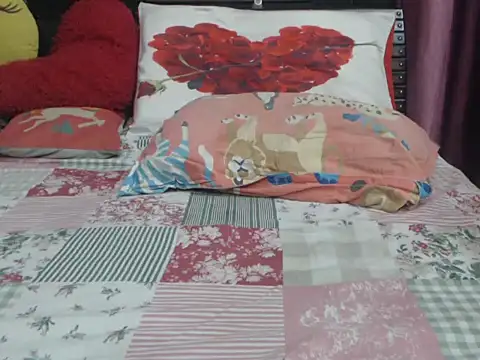 prettyindiandoll online show from April 23, 5:37 am