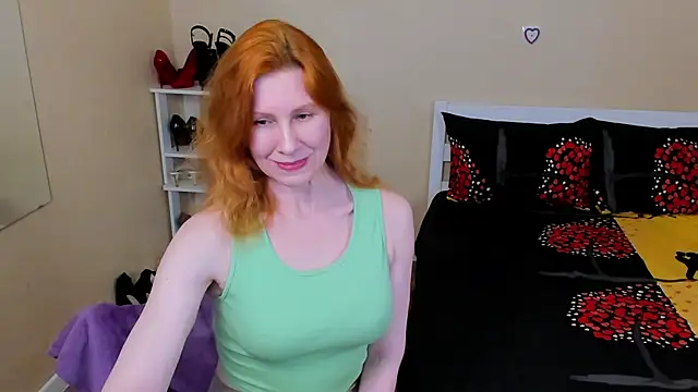 FoxySophia online show from April 23, 7:27 am