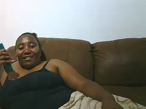 ebonytitts4u online show from April 16, 7:46 pm