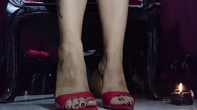 MeGoddesSara online show from March 19, 9:08 pm