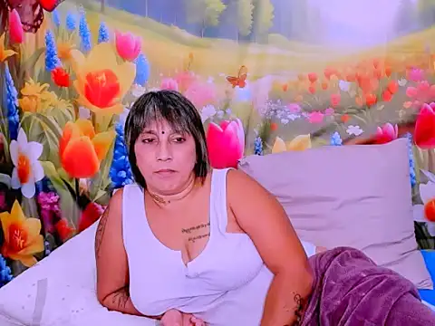 indianroxy online show from February 21, 4:40 pm