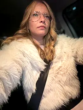 AnastasiaAniess online show from October 16, 6:10 pm