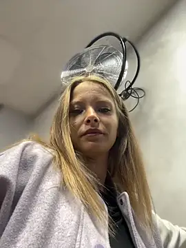 AnastasiaAniess online show from September 30, 9:52 pm