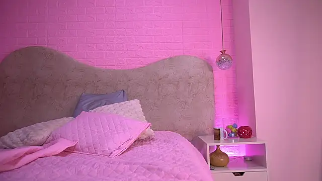 sarakaisy online show from April 18, 11:56 am