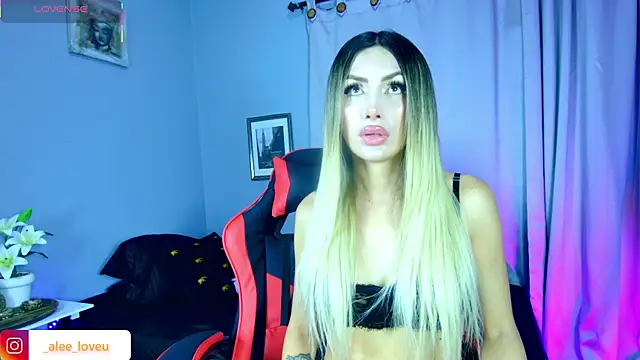 ale lovee online show from July 11, 3:39 am