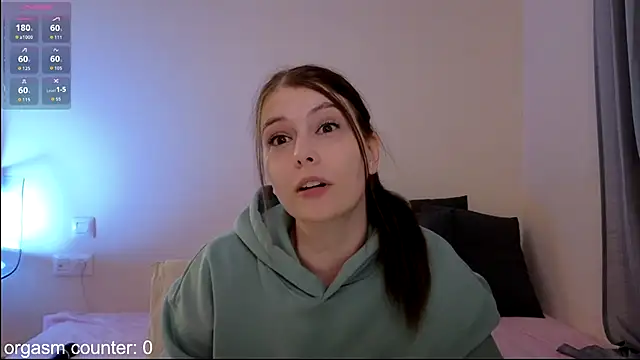 Germangirl1996 online show from December 1, 4:53 pm