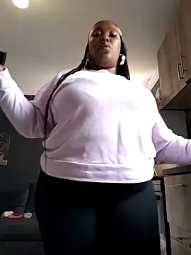 SWEETDOLLY29XX online show from January 16, 8:43 am