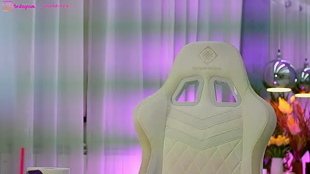 perfectt33n online show from January 14, 2:11 pm