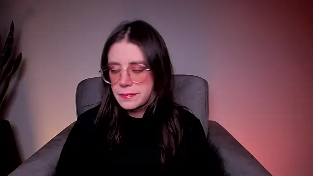 HazelKush online show from January 5, 9:51 pm