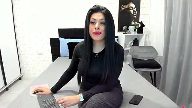 Heidix online show from April 8, 2:52 pm