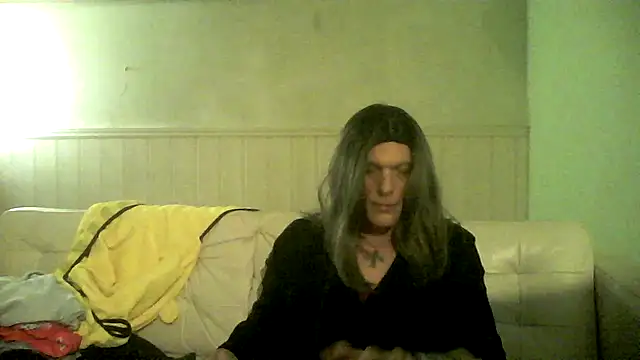 SassyAmanda87 online show from October 27, 7:30 pm