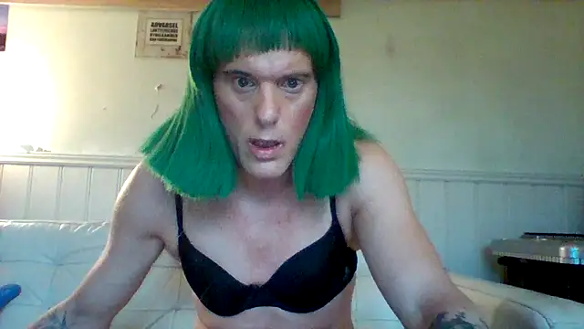 Snapshot of SassyAmanda87 chatting on October 3, 3:39 pm SassyAmanda87 online show from October 3, 3:39 pm