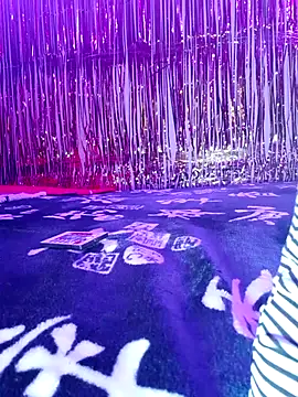 LUNAdeMARTE online show from April 25, 3:09 am