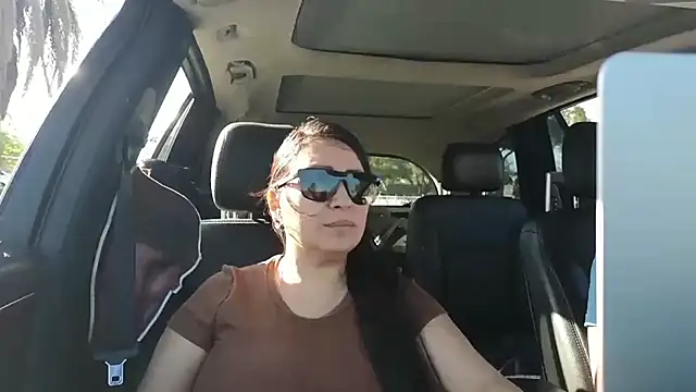 Foglove69 online show from February 19, 9:24 pm