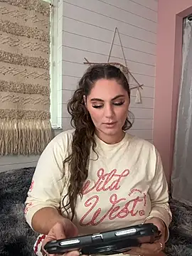 lovely beast online show from July 2, 1:06 pm