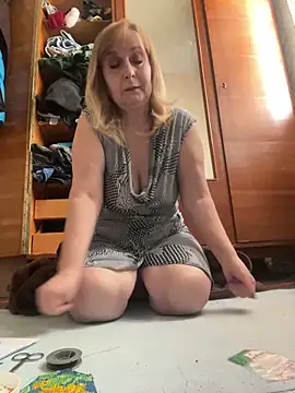 Irina2909xh online show from February 28, 8:14 am