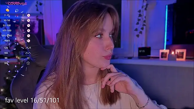 Rachel Ro online show from December 15, 5:51 pm