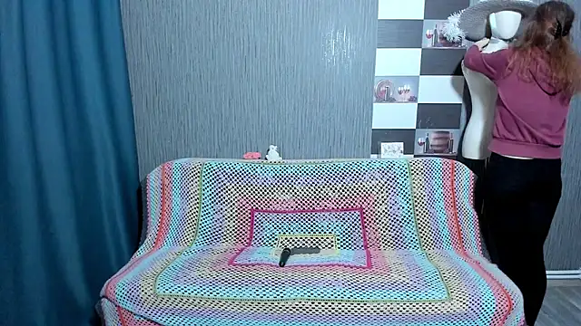 pa1e pr1ncess online show from March 20, 7:35 am