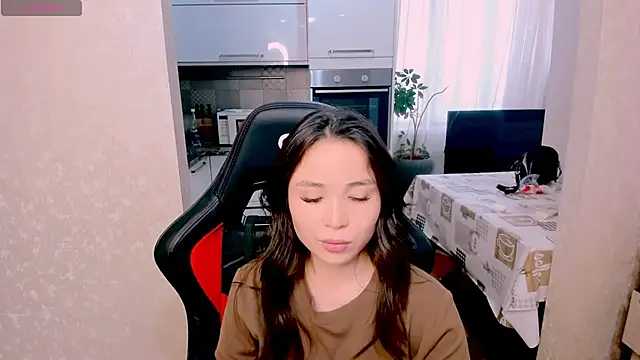 AyaMoon online show from October 27, 5:25 am