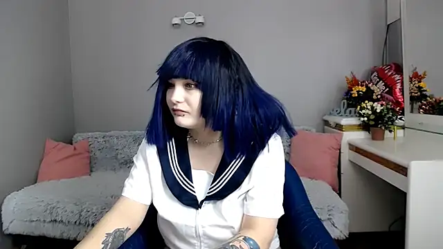 Estheri online show from February 24, 7:29 am