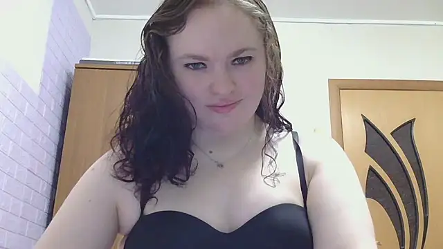 AliceForLoveOh online show from April 13, 3:24 pm