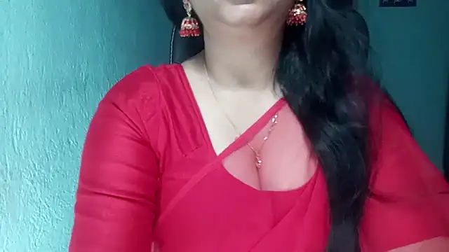 Secret Dessire online show from April 12, 6:00 pm