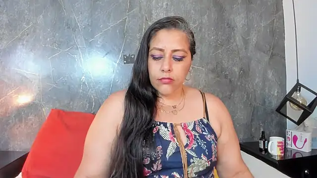 SexxyPamela online show from March 29, 7:35 pm