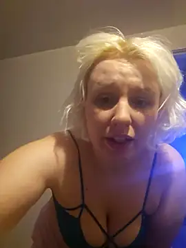 DamelynDaisy online show from September 28, 1:27 pm