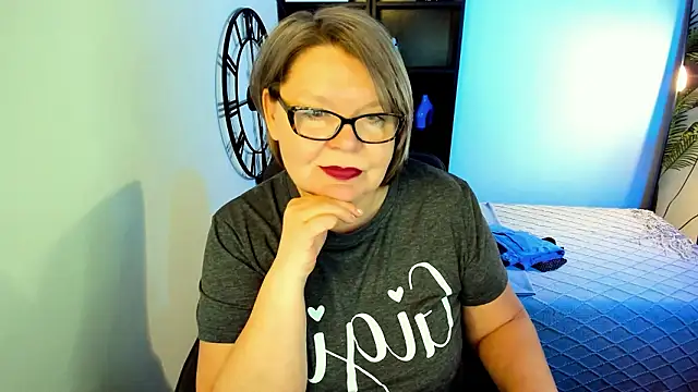 Shannonshine online show from March 10, 1:15 pm