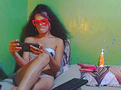 Paula Jordan online show from April 17, 10:01 pm