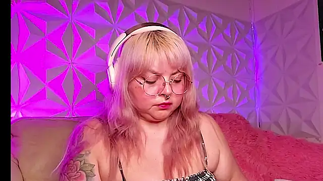 Satyn doll online show from February 5, 12:57 am