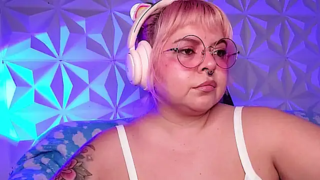 Satyn doll online show from April 14, 2:11 am