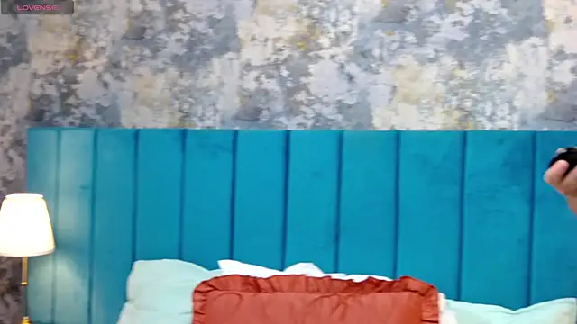 LisaCroft online show from November 9, 9:27 am