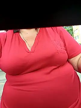 Brenda Berck  online show from December 19, 9:40 pm