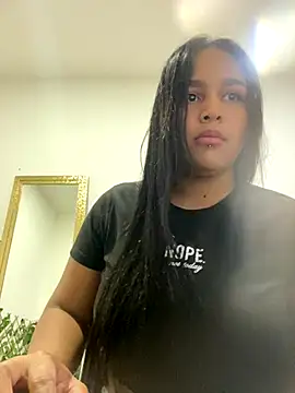 Fancyxlove online show from November 7, 1:06 pm