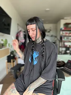 samisamsx online show from October 16, 4:20 pm