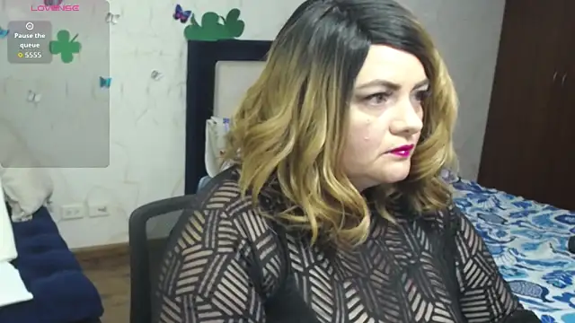 vanessabigbbw online show from April 13, 6:36 am