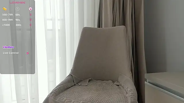 VickyStonee online show from March 22, 10:43 am