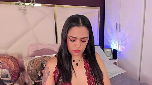 Inndrahot online show from March 26, 3:30 am