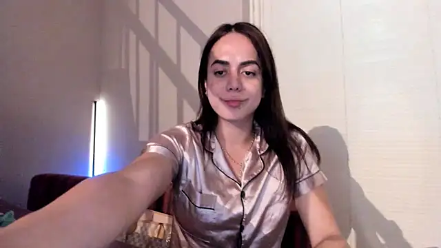 fantasydollx online show from November 13, 5:56 pm