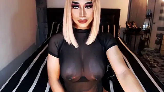 MassiveCockxMistress online show from April 10, 1:00 am