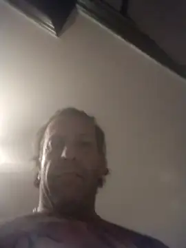 AceticPinscher online show from December 18, 11:42 pm