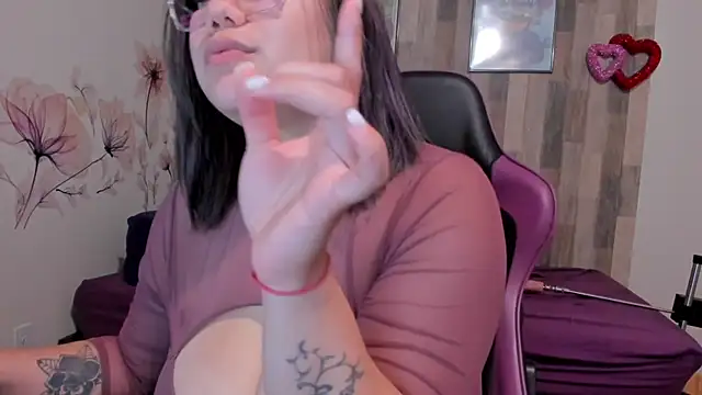 Bigt3ti online show from October 29, 8:07 am