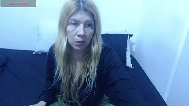 Dulce-Bella online show from January 31, 9:13 pm