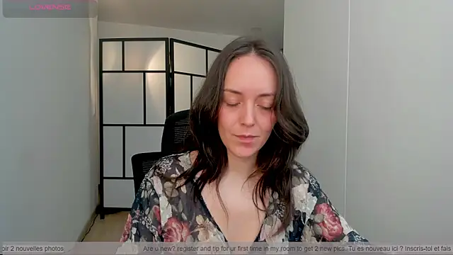 molly marmalade  online show from December 4, 4:19 pm