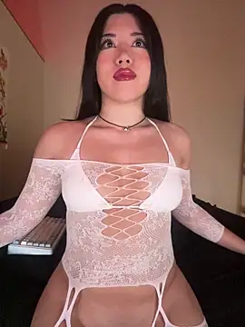 Amanita Bloom online show from February 18, 4:00 am