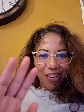 mila38 online show from November 25, 9:48 pm