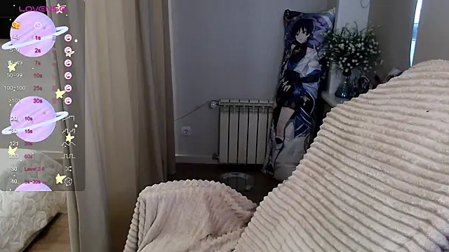 Snapshot of elise_sweet chatting on October 9, 1:32 am elise sweet online show from October 9, 1:32 am