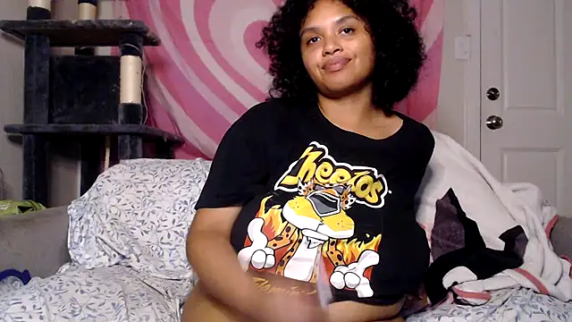 TasteeKitty online show from October 30, 7:44 am