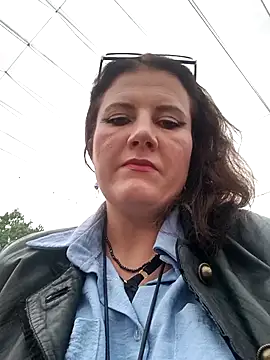 Snapshot of LizaCakes chatting on September 19, 3:33 pm LizaCakes online show from September 19, 3:33 pm